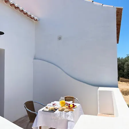 Farm stay Monte Acoteias -