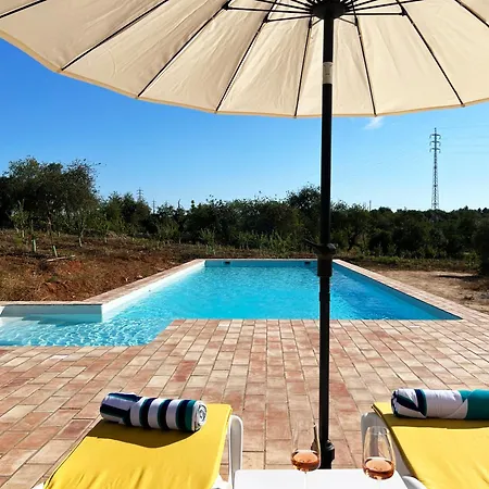 Monte Acoteias - Farm stay *