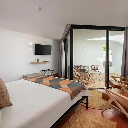 Monte Acoteias -